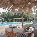 Дом отдыха Td Trulli Bruco Large Pool For Family Fun Монополи