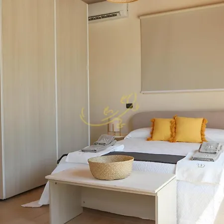 Td Trulli Bruco Large Pool For Family Fun Monopoli